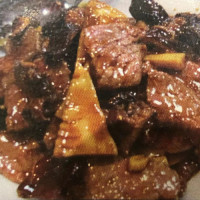 Bambú y setas chinas salteadas